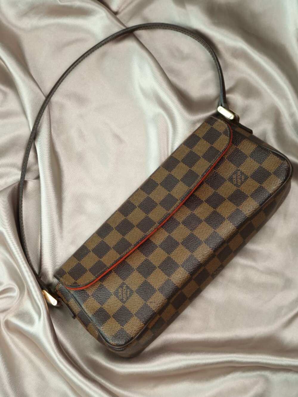 LOUIS VUITTON Damier Ebene Shoulder Bag